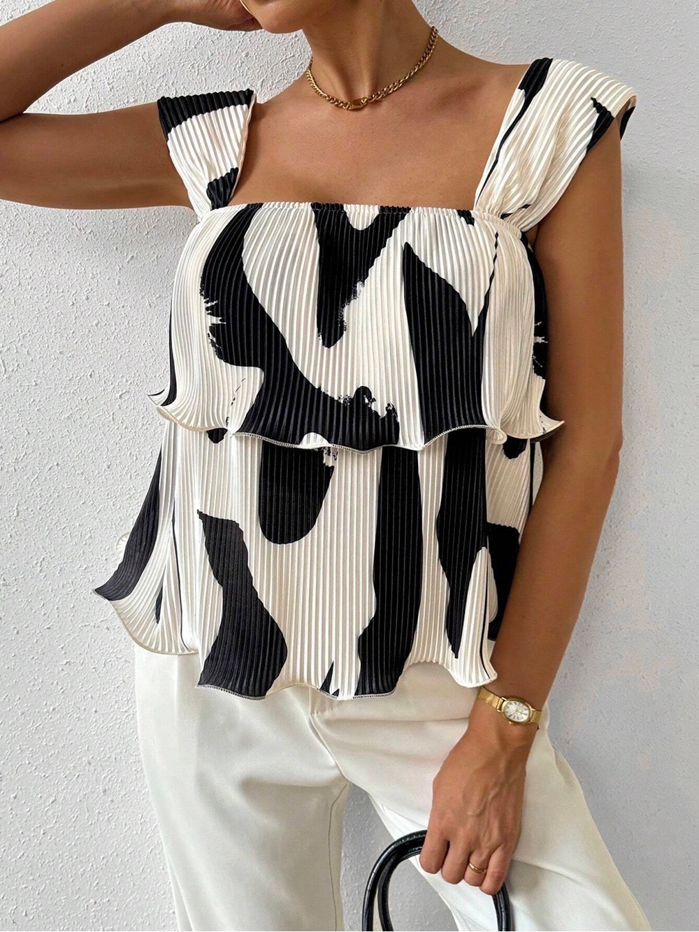 SHEIN Black & White Ruffle Tiered Square Neck Camisole